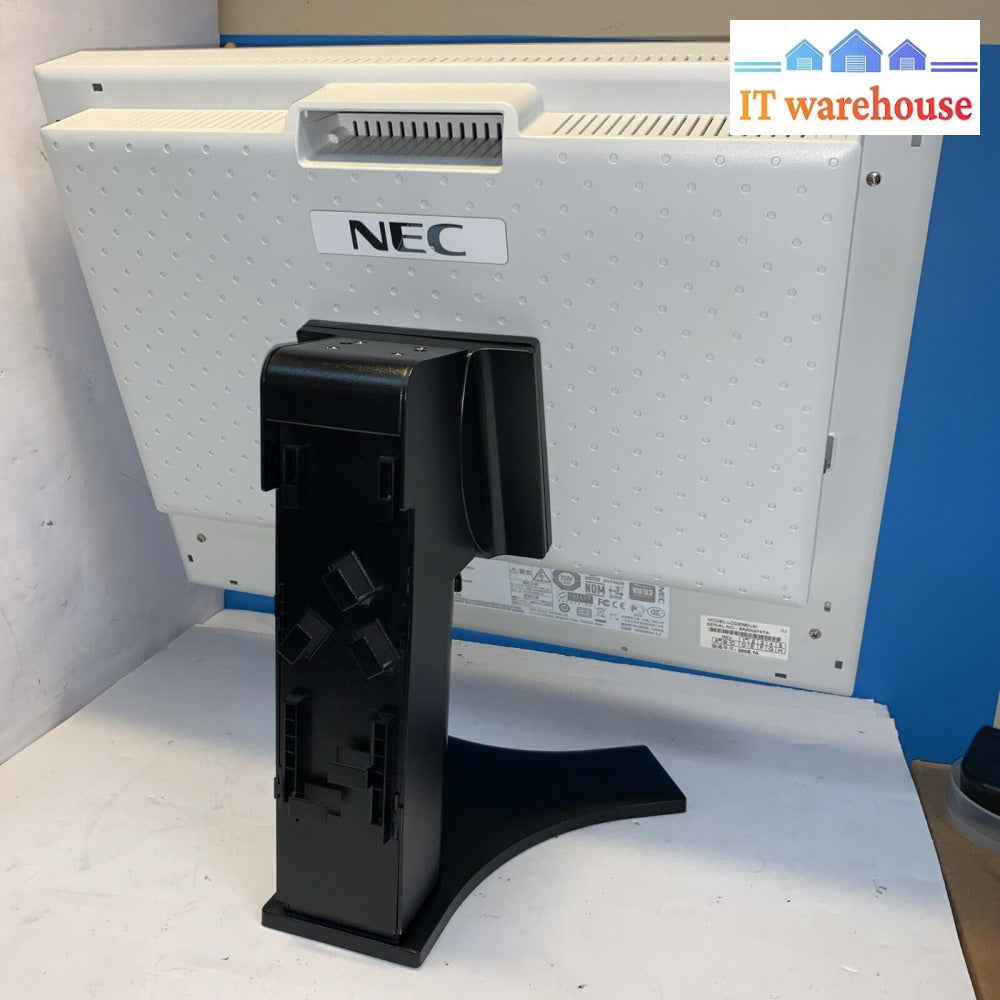 (Nice) NEC LCD2090UXI LCD Monitor W/Graphics Display Stand