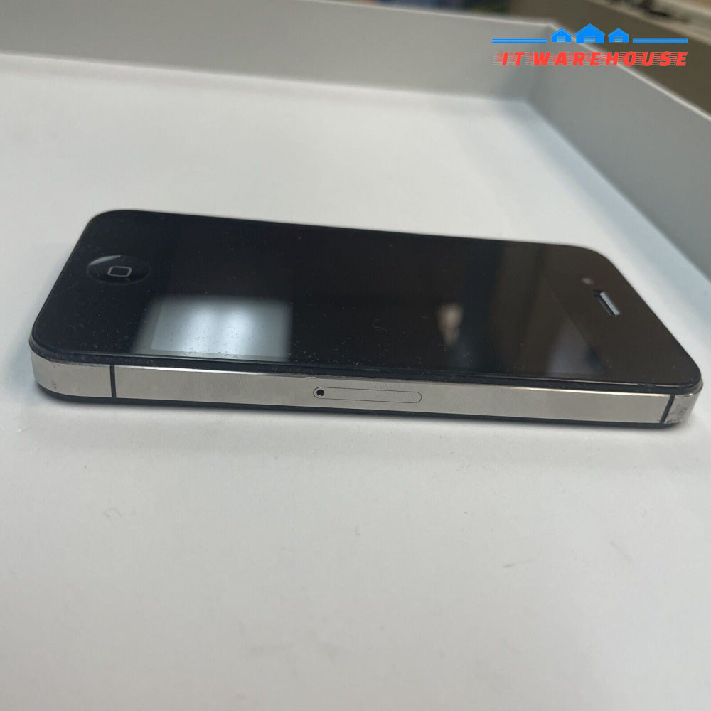 Nice ~ (Telus ) Apple iPhone 4S 8GB (No Apple ID, battery cycle 324 only)