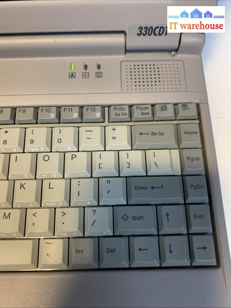 Nice~ Toshiba Satellite 330CDT/4.0 Pentium 64MB 10G Windows 95 (working battery)