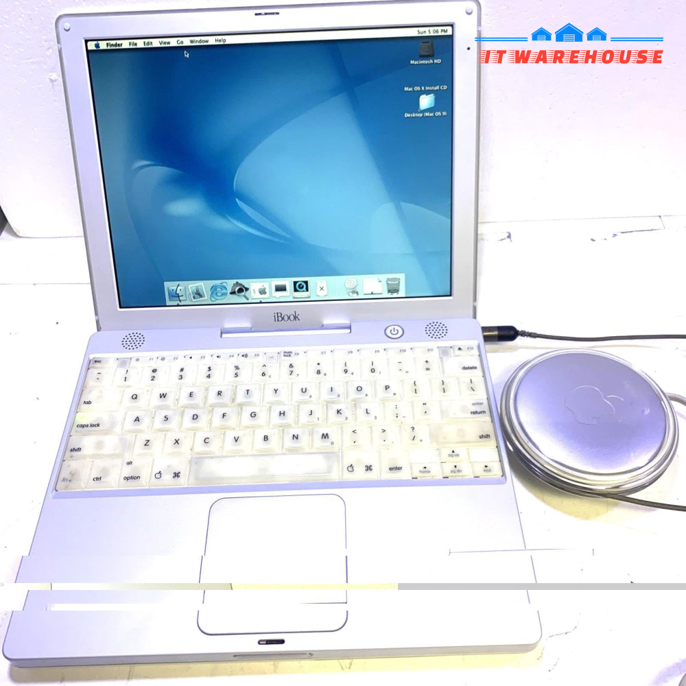 Nice ~ Vintage 2001 Apple iBook Laptop PowerPC G3 500MHz 256MB RAM (OS 9.1)