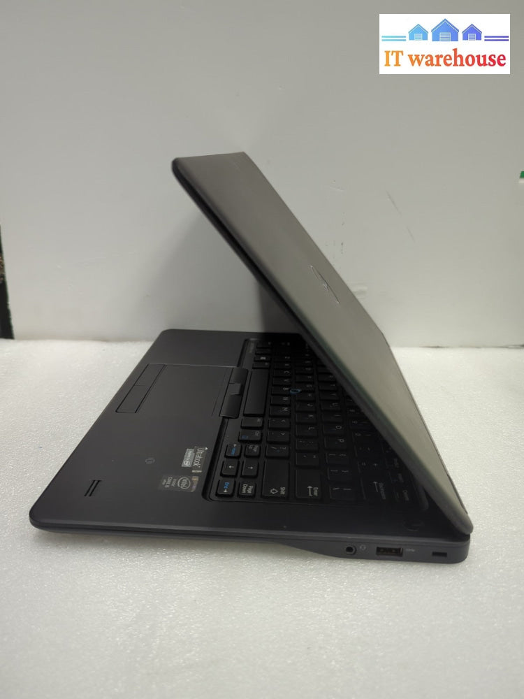 (NO BOOT, FOR PARTS) Dell Latitude E7450 i5 LAPTOP (NO RAM, NO SSD) -