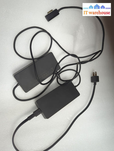 Original Microsoft Surface pro Docking Station 1661 W/AC Power Supply 1749 -
