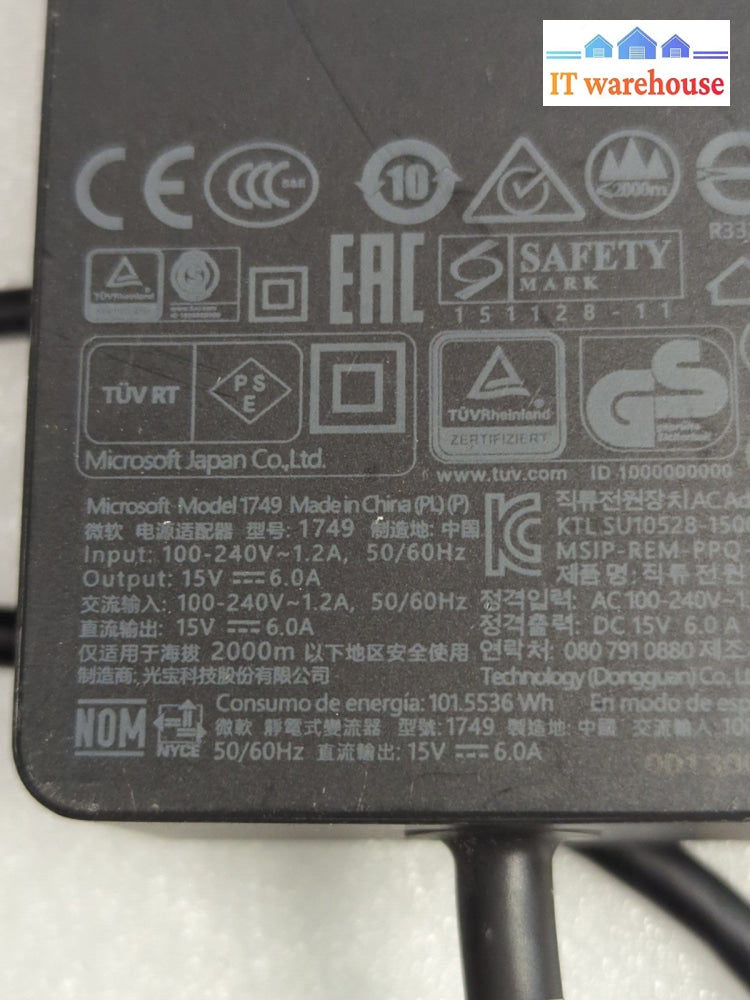 Original Microsoft Surface pro Docking Station 1661 W/AC Power Supply 1749 -