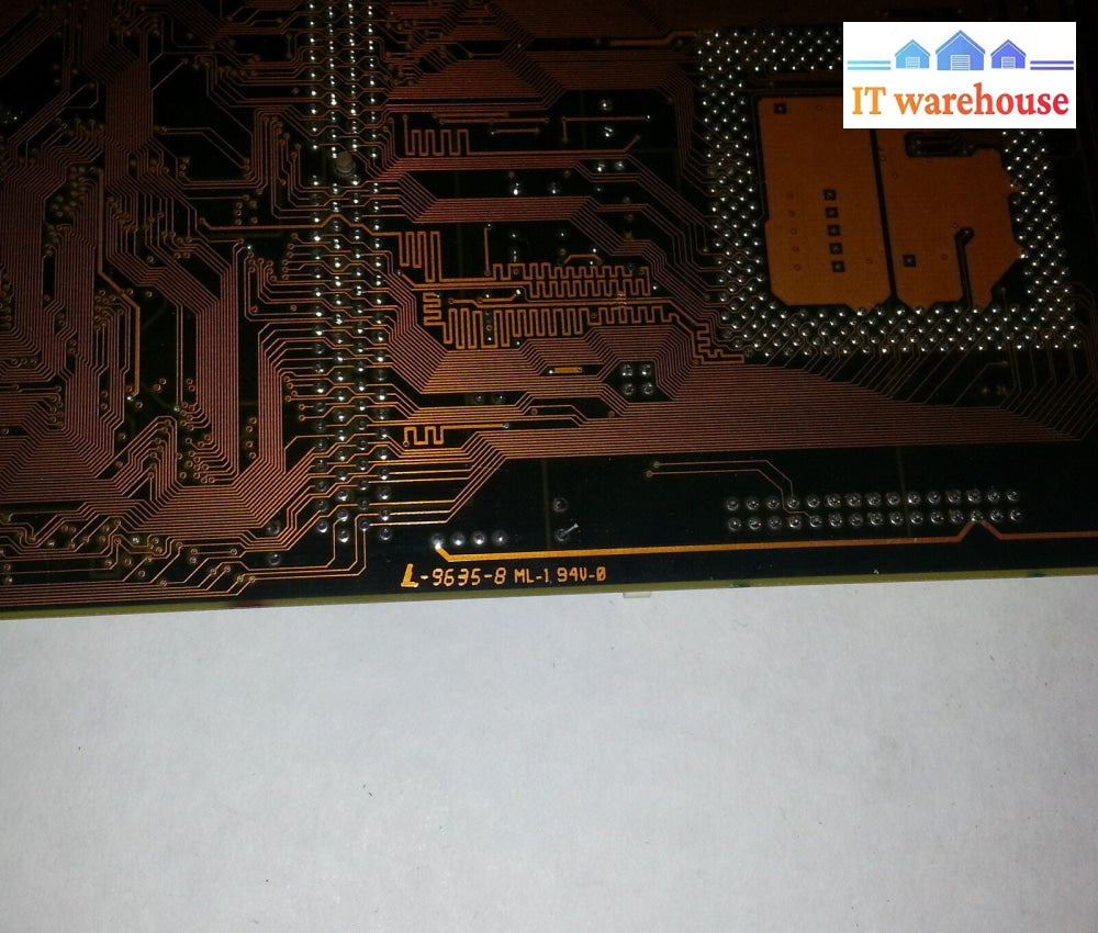 P&Q L-9635-8 ML-1 94V-0 socket-7 Motherboard w/ Intel pentium cpu A80502133
