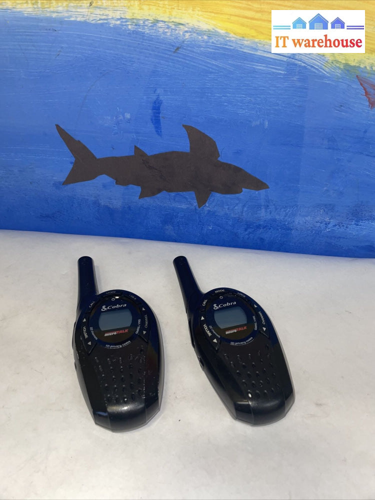 Pair Of Cxt 235 Cobra Microtalk® 20 Mile Radio Cxt235