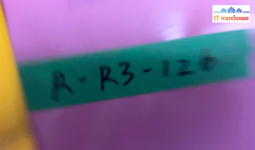 ~ Panasonic PT-LB10U Projector 220 Watts 2,000 Lumens *Tested/Working*