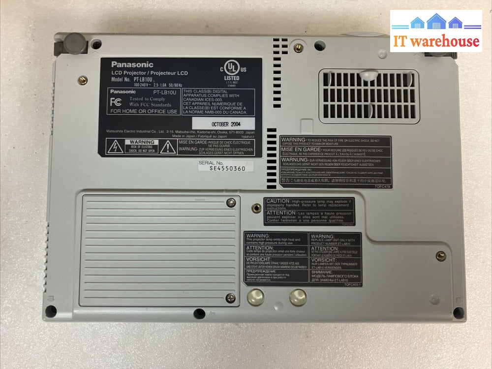 ~ Panasonic PT-LB10U Projector 220 Watts 2,000 Lumens *Tested/Working*