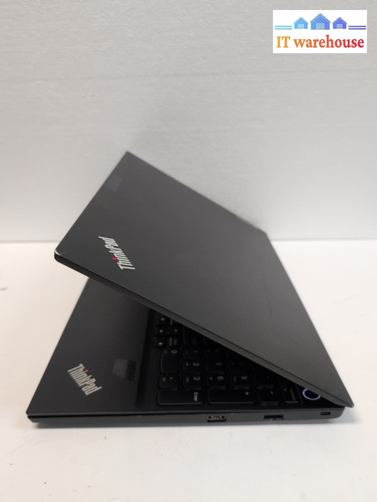 (Parts,display issue) Lenovo ThinkPad E15 Gen 3 AMD Ryzen 7 5700U/ 8GB (NO SSD)-