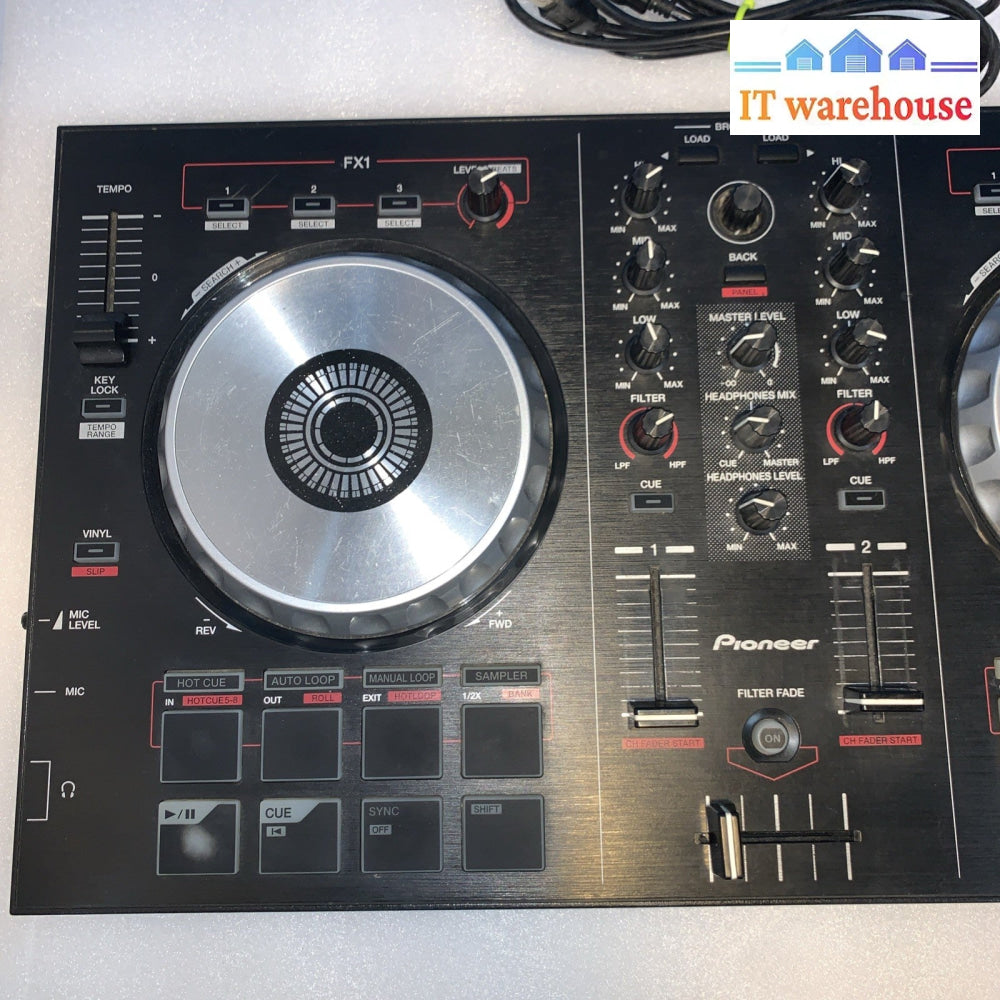Pioneer DDJ-SB2 Digital Performance DJ Controller – Serato Compatible