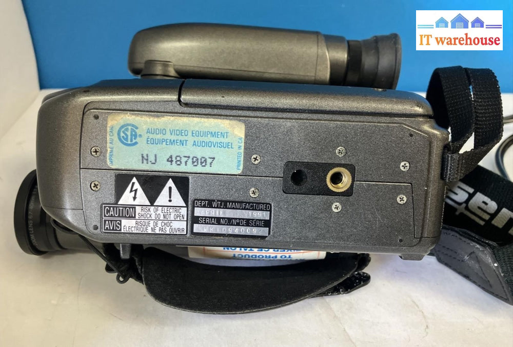 Quasar Palmcorder VM510-K x6 Digital Zoom Camcorder With Battery & AC (Read) ~