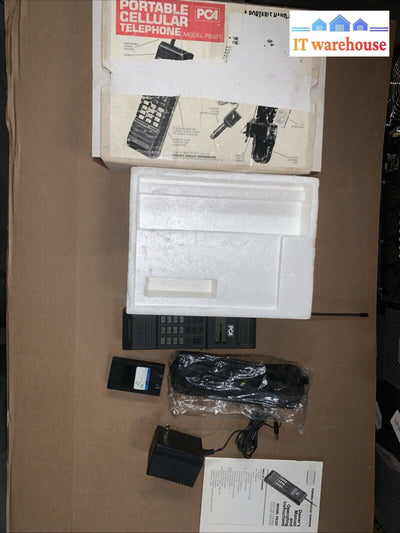 Rare Vintage Retro Large Brick Cell Phone PCA Model P832T W/Charger