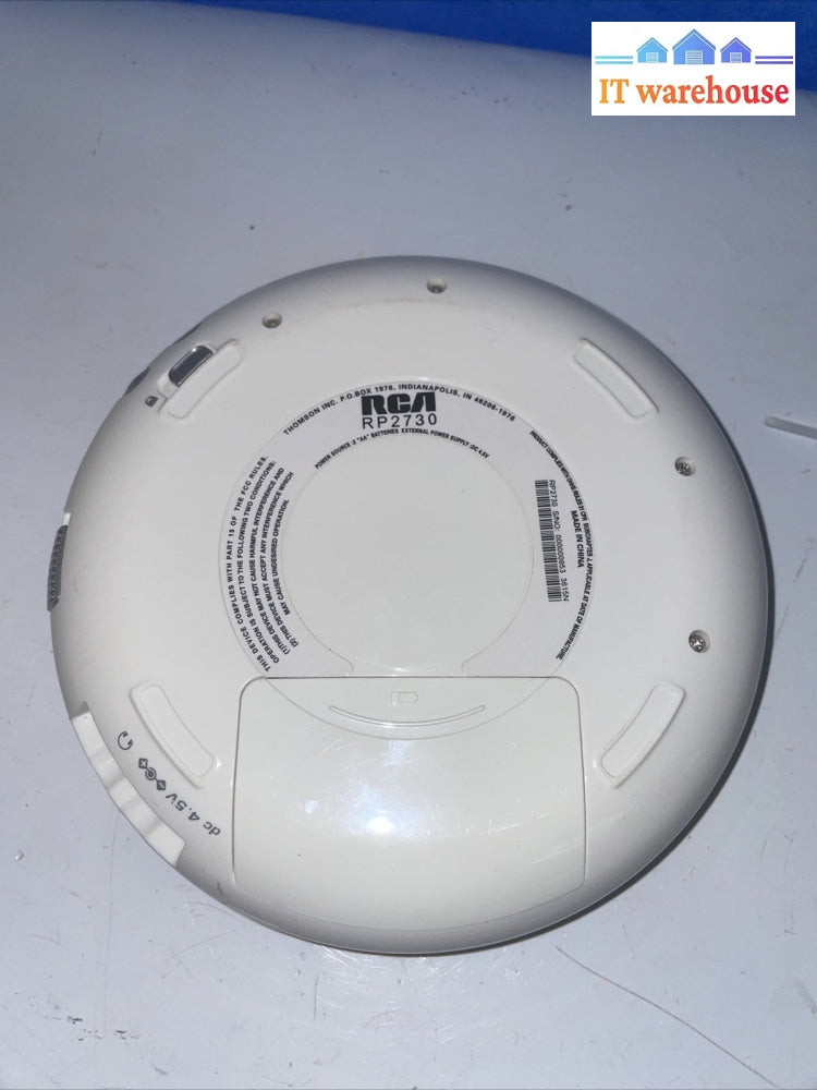 RCA RP2730  portable cd player with FM stereo radio