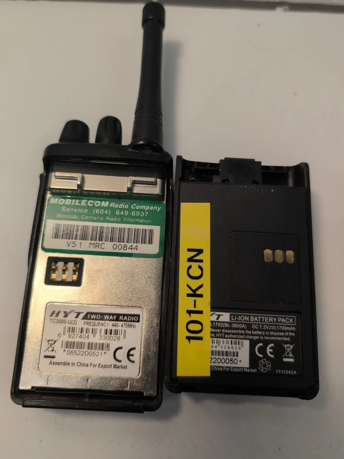 2x HYT TC3000 Two-Way RADIO 440-470MHz (NO Charger)