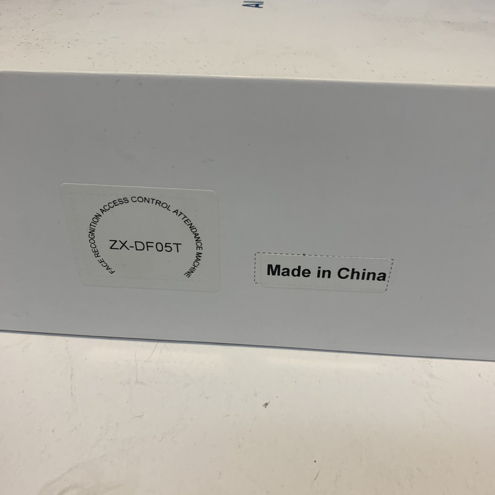 ZX-DF05T AI Facial Recognition Body Temperature and Clock In/Out Interface