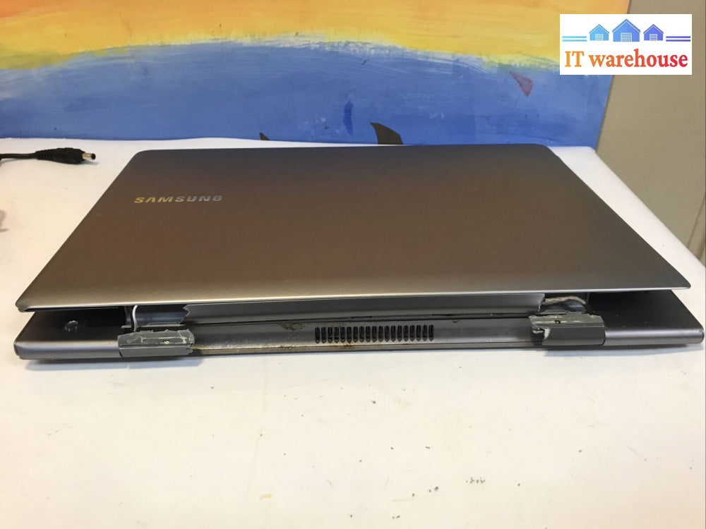 SAMSUNG NP535U4C 14"Laptop  AMD A6 NO RAM/HDD For parts (as is)