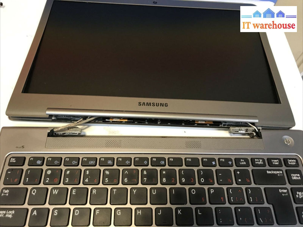 SAMSUNG NP535U4C 14"Laptop  AMD A6 NO RAM/HDD For parts (as is)