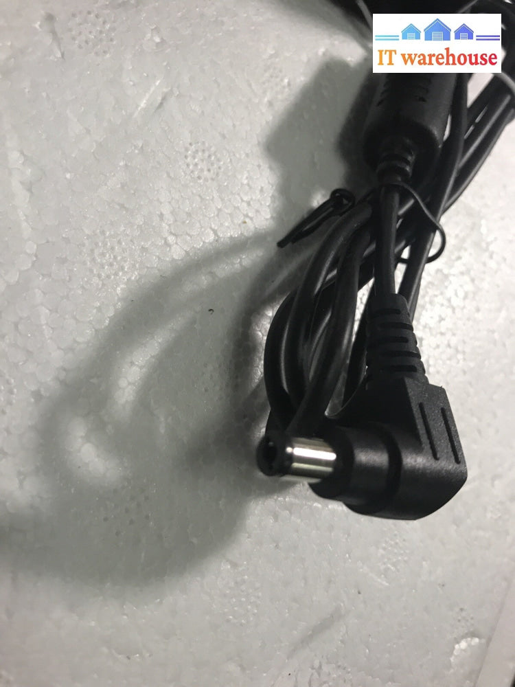 Sanken  AC adapter Model SEF80N3-24.0