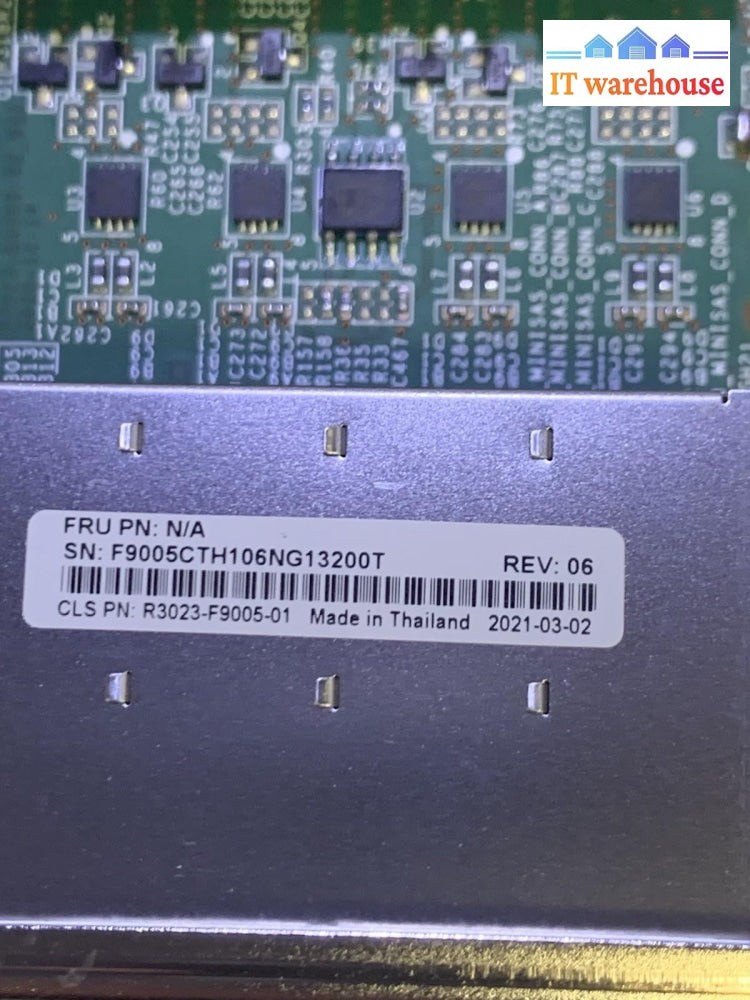 SAS3 HBA PCIe Controller 4-Port Mini-SAS HD SFF-8643 R3023-F9005-01 12GB V. 06