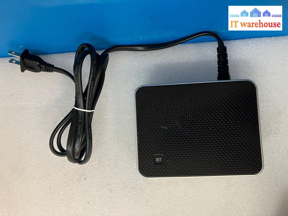 Sharp Hn-Va400U Homeplug Power Line Communications 4-Port Adapter ~