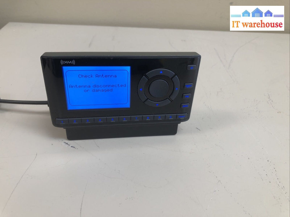 $ SiriusXM XEZ1V1KC Onyx EZ Satellite Radio /w Car Dock Cradle XDPIV2 no charger