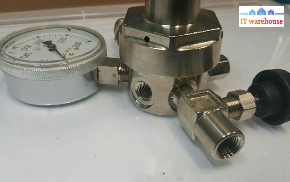 Smith Regulator 3000 A6J