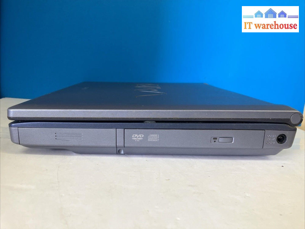 Sony RD01-D480 15" Laptop Intel Pentium 4 CPU / 512MB RAM / 100GB HDD (Read) ~