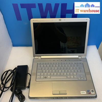 Sony Vaio PCG-5L2L 14" Intel C2D T5750 3GB 250G Windows 7 Home (French keyboard)