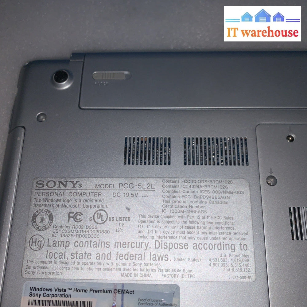 Sony Vaio PCG-5L2L 14" Intel C2D T5750 3GB 250G Windows 7 Home (French keyboard)