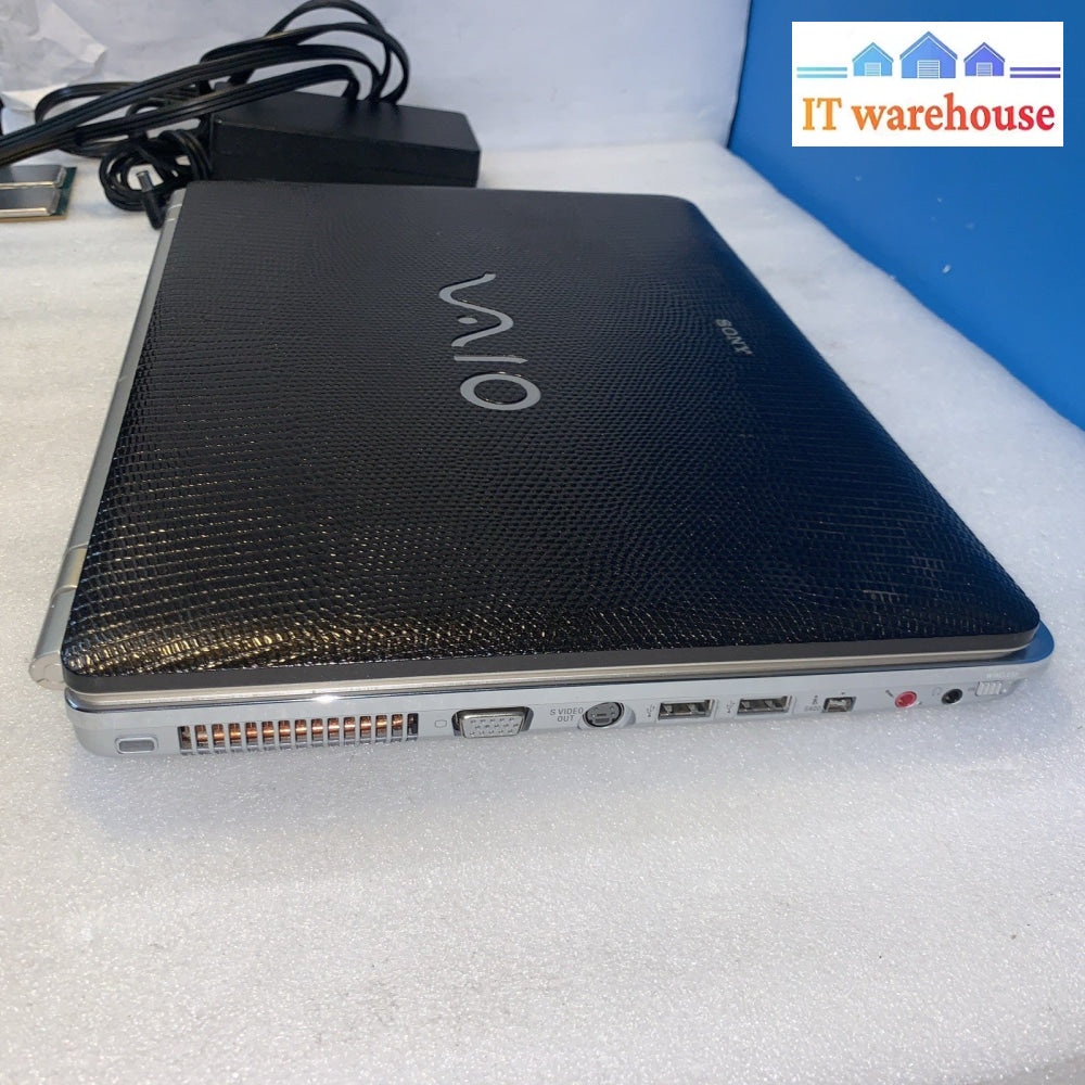 Sony Vaio PCG-5L2L 14" Intel C2D T5750 3GB 250G Windows 7 Home (French keyboard)