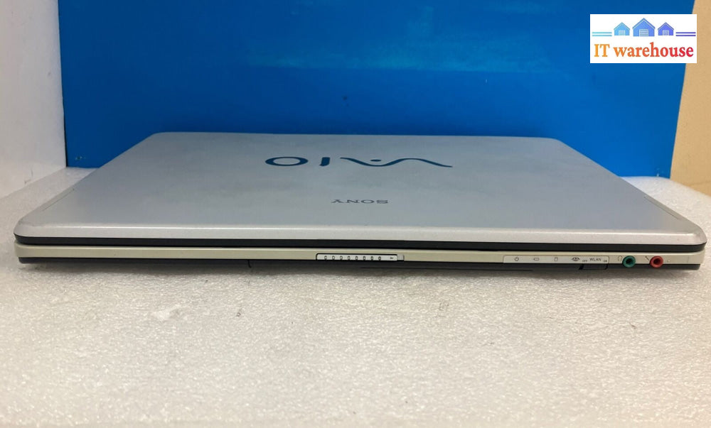 Sony VAIO PCG-791L 15.6" Laptop Pentium M CPU, 1GB RAM, 100GB HDD, Windows XP ~