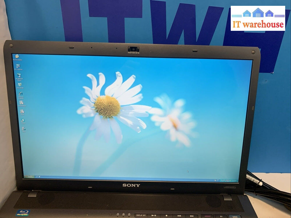 Sony Vaio PCG-81114l 16.5’’ i7-Q740 4GB 500GB Windows XP Blu-ray drive GT-330M