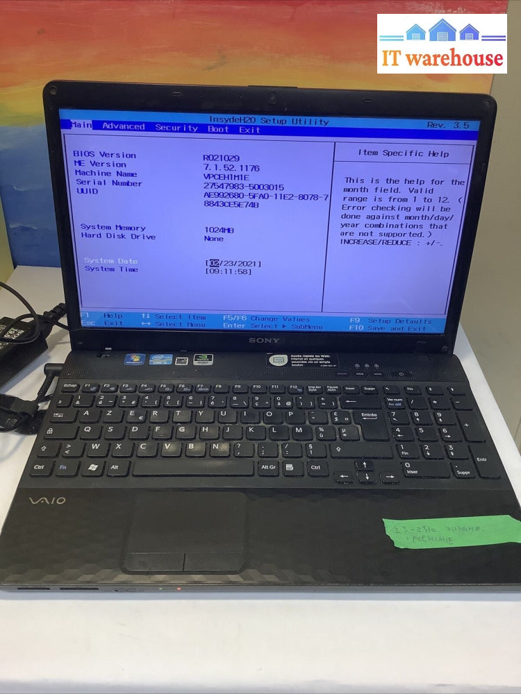 Sony Vaio VPCHN 15.5”Laptop i3-2310 2.1GHz 1GB NO HDD With caddy for parts(as is