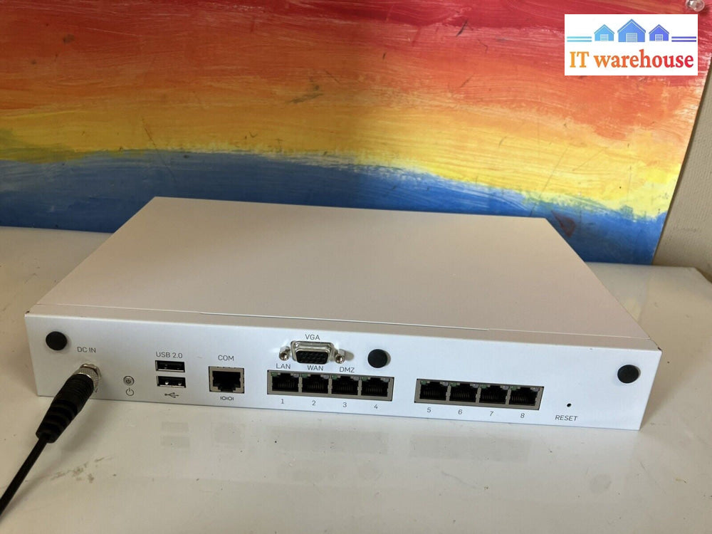 ~ Sophos XG 125 rev.2 8-ports Wireless Firewall with adapter