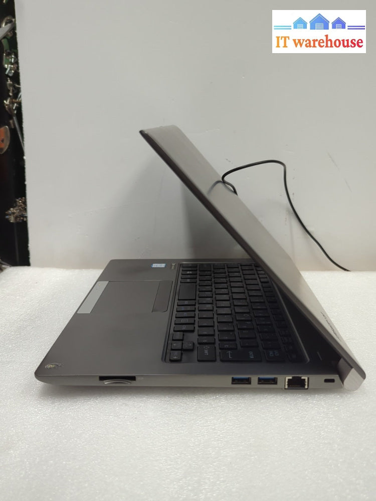 Toshiba Dynabook RZ63 13.3'' Laptop i5-8250U/8GB RAM/ 256GB SSD/Win 11 (*READ) -