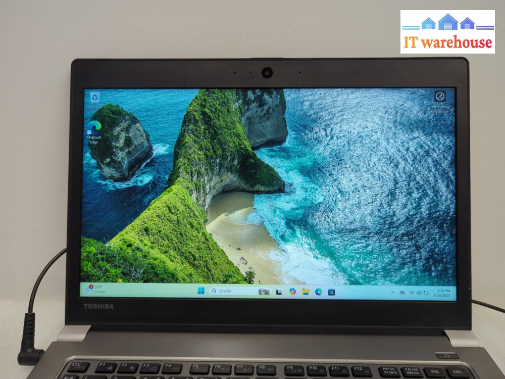 Toshiba Dynabook RZ63 13.3'' Laptop i5-8250U/8GB RAM/ 256GB SSD/Win 11 (*READ) -