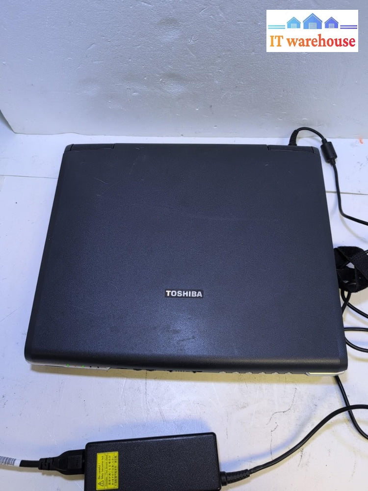 TOSHIBA SATELLITE 2410 15" Laptop Pentium 4-M 1.9GHz/512MB RAM/40GB HDD/WIN XP -