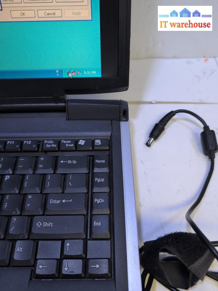 TOSHIBA SATELLITE 2410 15" Laptop Pentium 4-M 1.9GHz/512MB RAM/40GB HDD/WIN XP -