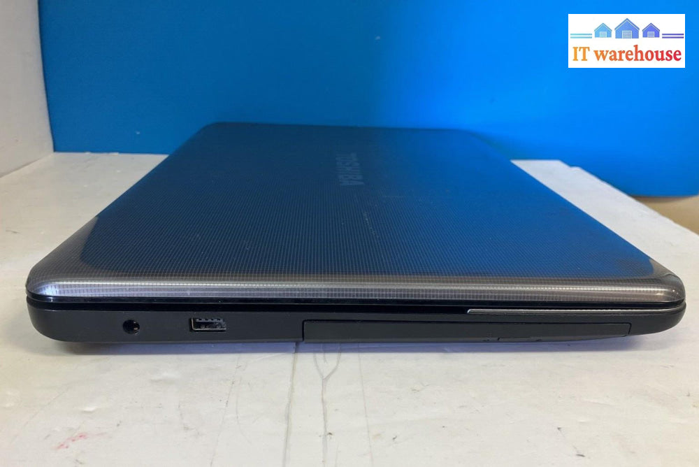 Toshiba Satellite C870 15.6’’ Laptop With Pentium Cpu/ 2Gb Ram / 500Gb Hdd Xp ~