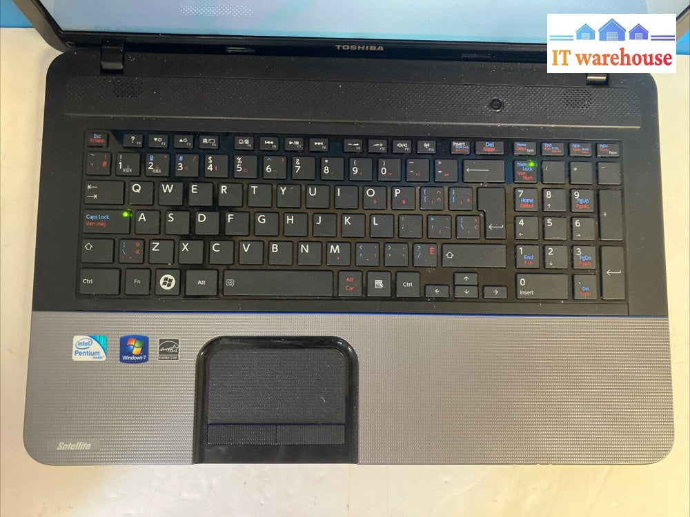 Toshiba Satellite C870 15.6’’ Laptop With Pentium Cpu/ 2Gb Ram / 500Gb Hdd Xp ~
