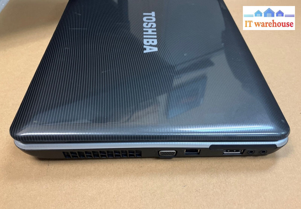 Toshiba Satellite L500D 15.6" Laptop AMD Athlon CPU 1GB RAM (Bad Screen, Read) ~