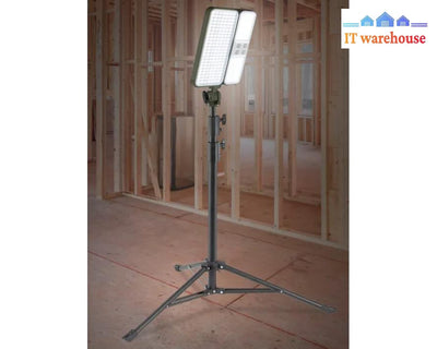 U-Line Rechargeable Job Site Work Light 3 000 Lumens H-10882 Solar Usb Charging