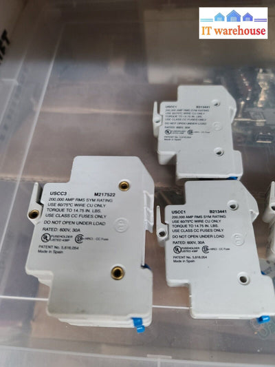 - Ultrasafe 30 Amp Fuse Holders 600V/30A (3X Uscc1 P213441/1X Uscc3 M217522)