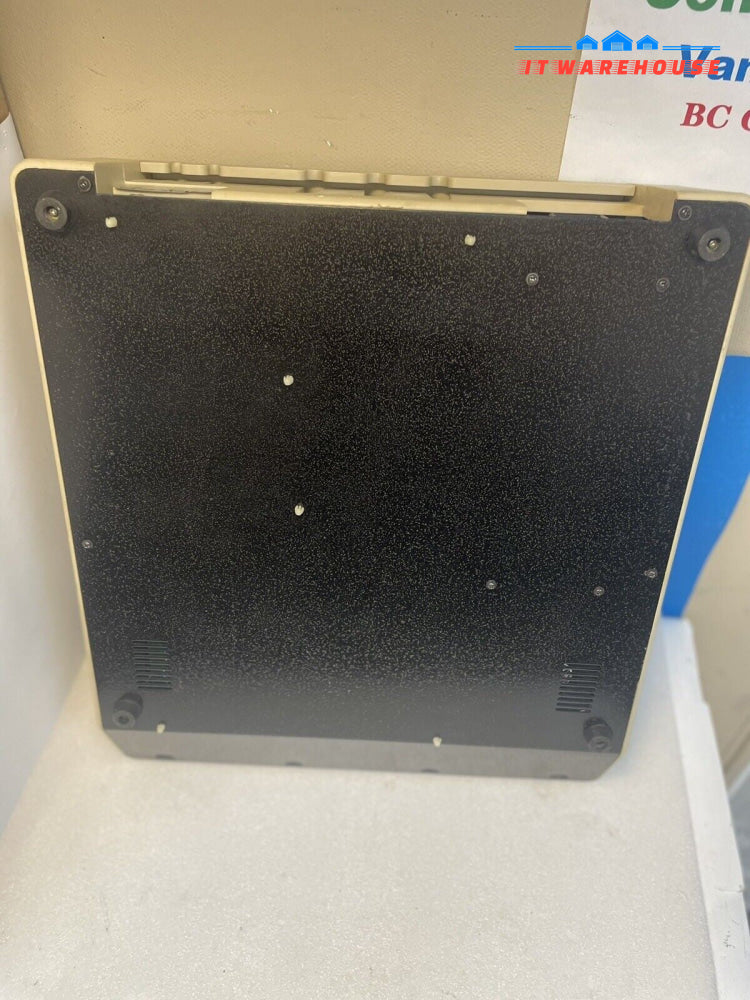 Vintage  Apple II Clone Computer  CV-777 Canadian clone