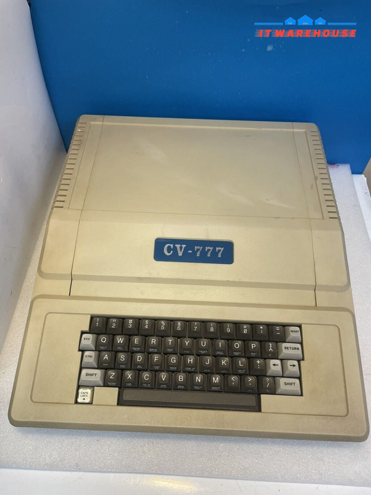 Vintage  Apple II Clone Computer  CV-777 Canadian clone