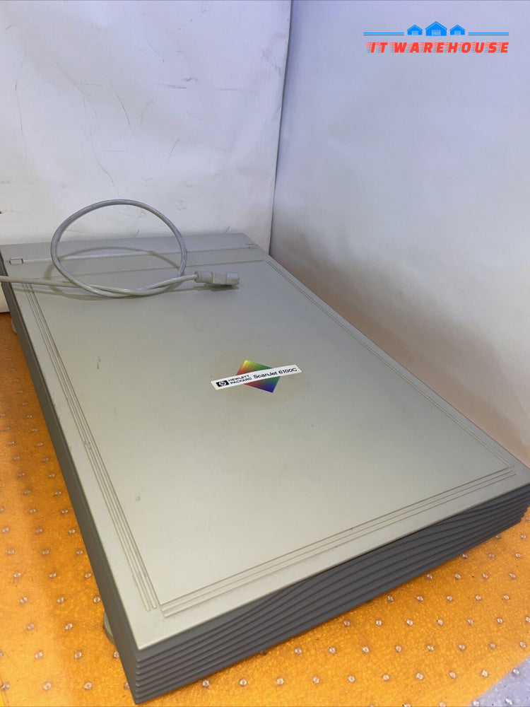 Vintage HP ScanJet 6100C C6260A Flatbed scanner A4  600 dpi SCSI (No USB)