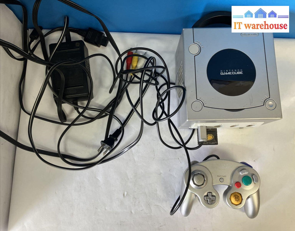Vintage Nintendo Gamecube Console Dol-101 With 2 Controllers And Accessories ~