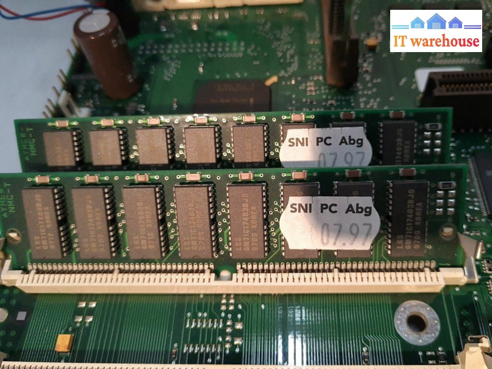 - VINTAGE SOCKET 7 MOTHERBOARD S26361-D943-A62 W26361-D943-X-03 (W/CPU&RAM)