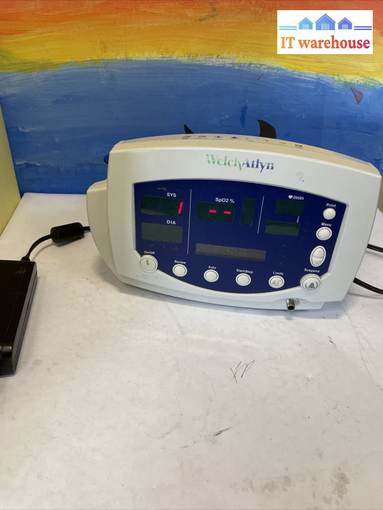 WELCH ALLYN 53STP VITAL SIGNS PATIENT MONITOR