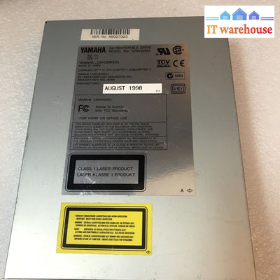 Yamaha 4-2-6 CRW-4260t CD-ReWritable SCSI 50-pin CDROM Drive W/ Block Size 512